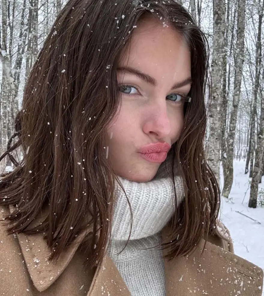 Dünyanın en güzel kızı seçilmişti, son haliyle beğeni topladı 