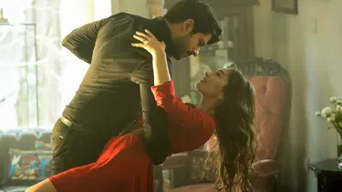 Kara Sevda'ya damga vuran dans sahnesi