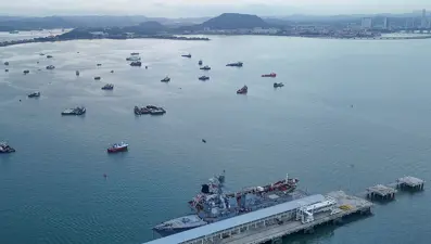 ABD, Venezuela'dan kalkan gemiyi vurdu: 11 ölü