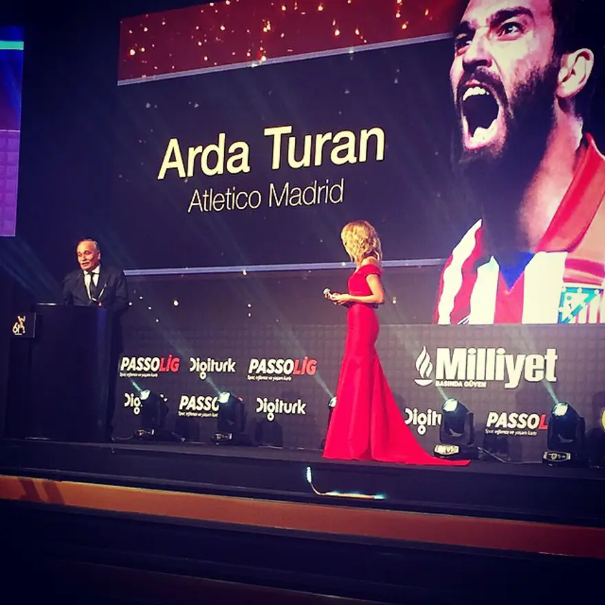 Arda Turan'ın 15 milyon euroluk malikanesi 155 Arda Turan'ın 15 milyon euroluk malikanesi 155