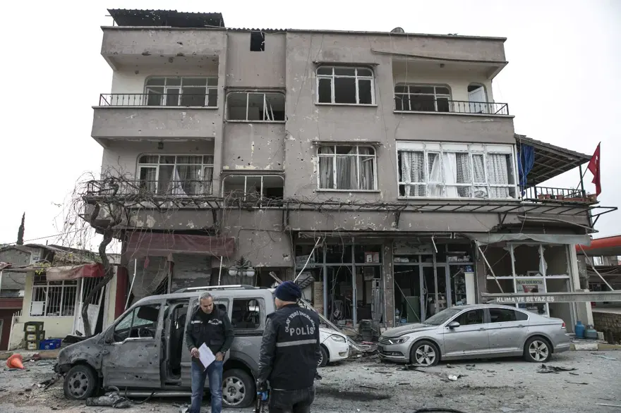 Reyhanlı ve Kilis'e roket mermileri atıldı 31