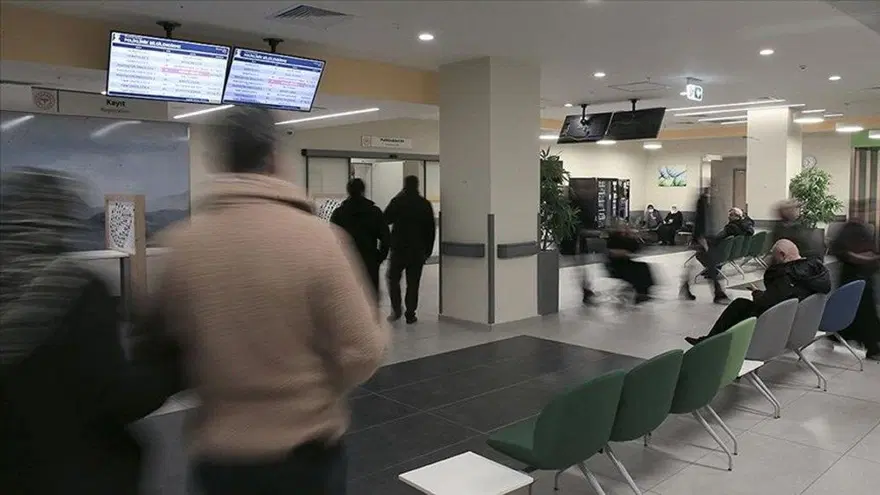 "Onaylı randevu" bugün başladı:  Onay verip gelmeyene 15 gün randevu yok 