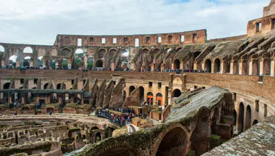 İmparatorların yolu: Kolezyum'un altında gizli tünel keşfedildi