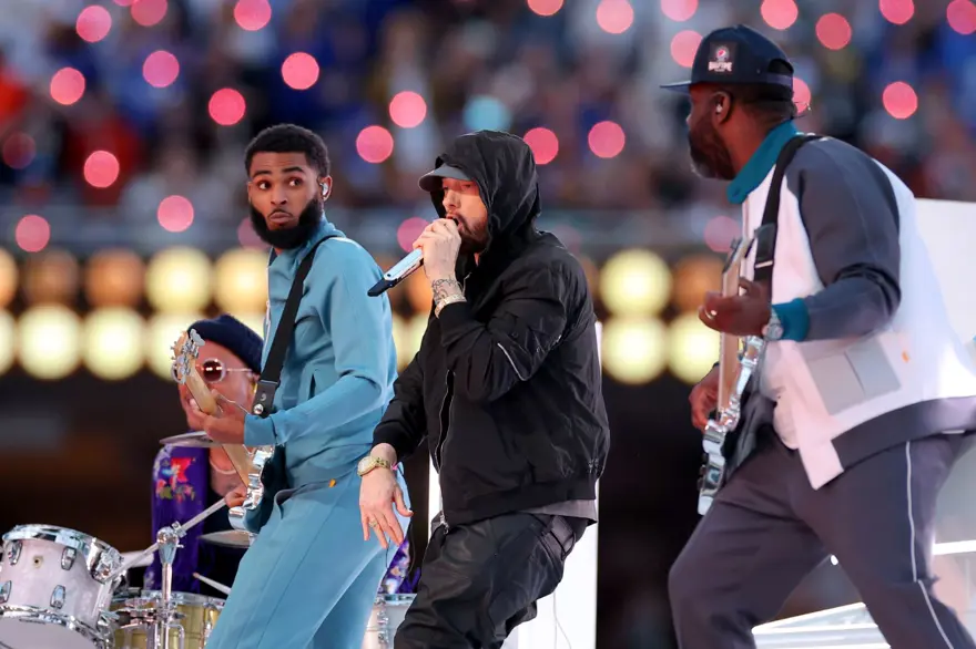 Super Bowl devre arasında hip-hop zirvesi 18