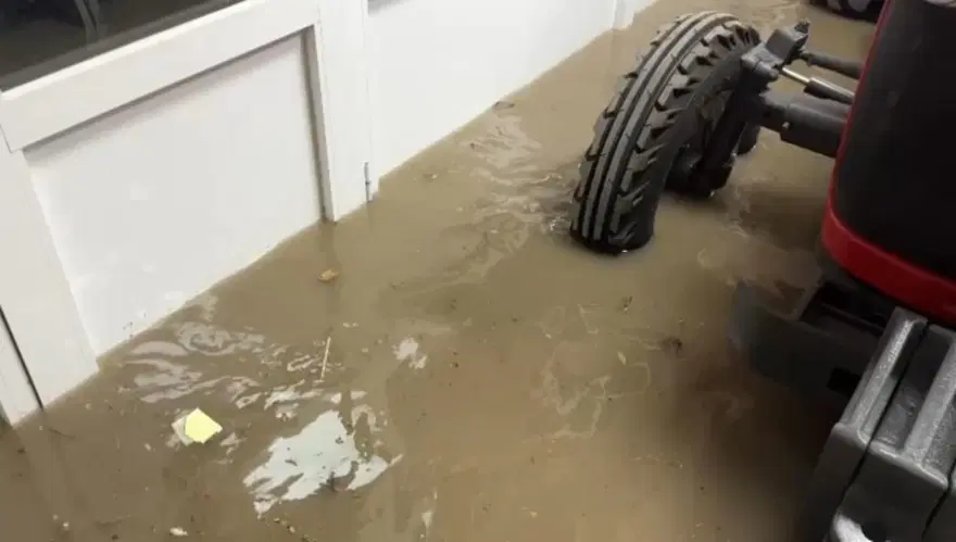 Tokat'ta sağanak: Yollar göle döndü, su baskınları yaşandı 5