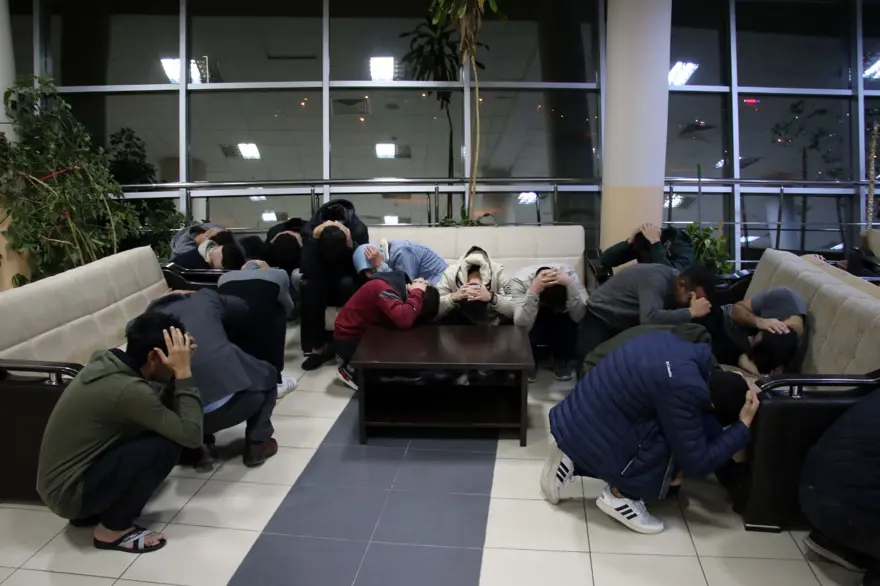 KYK yurtlarında eş zamanlı deprem tatbikatı 45