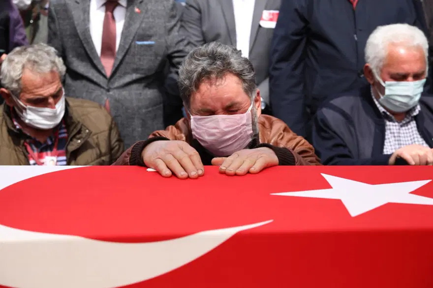 Şehit Pilot Burak Gençcelep'e veda 9