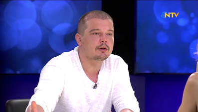 Bir Hülya Avşar Sohbeti (Hülya Avşar'ın konuğu Arda Kural)