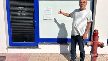 45 derece sıcağa dayanamadı: İş yerine not asıp tatile çıktı
