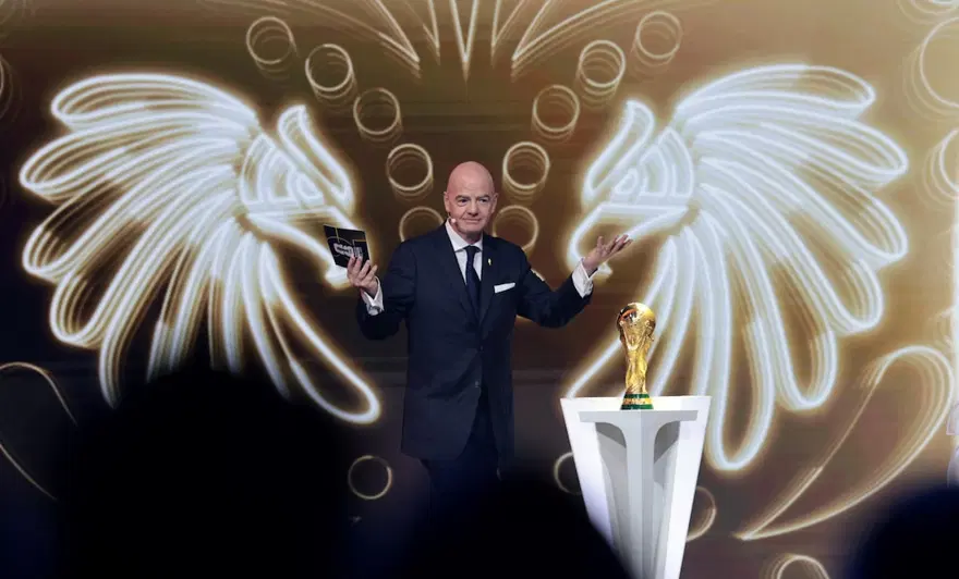 INFANTINO GERİ ADIM ATSA DA TEPKİLER DİNMEDİ 2 INFANTINO GERİ ADIM ATSA DA TEPKİLER DİNMEDİ 2