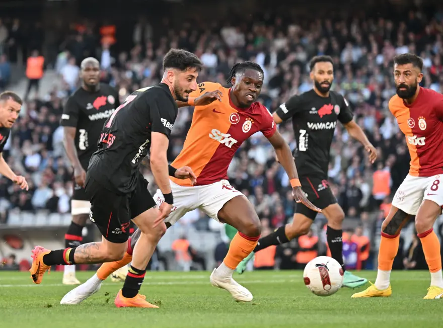 Galatasaray'dan TFF'ye çifte kupa talebi 1