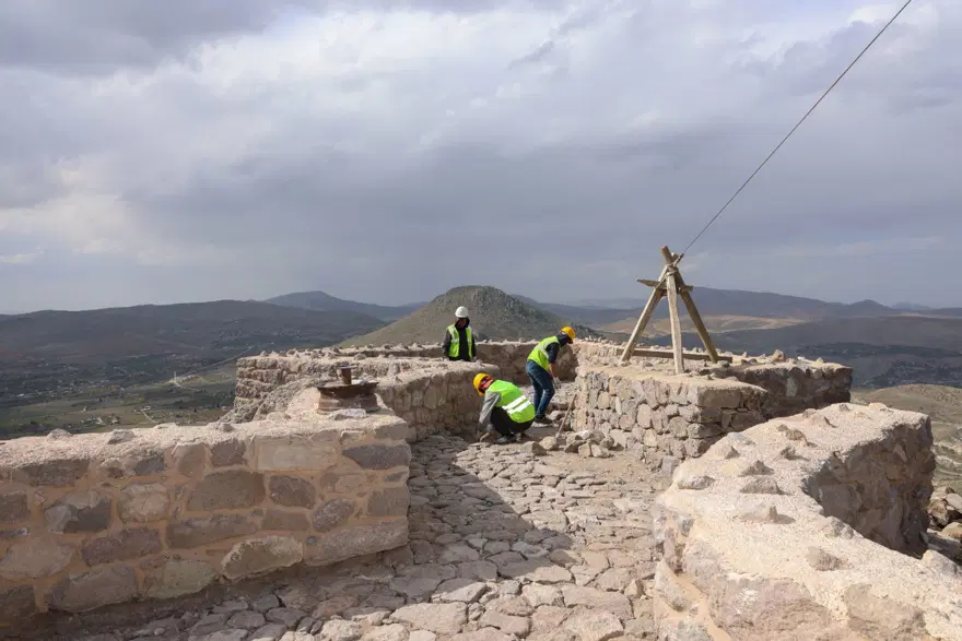 Konya'da 5 bin yıllık kale: Birçok medeniyetin izini taşıyor 1