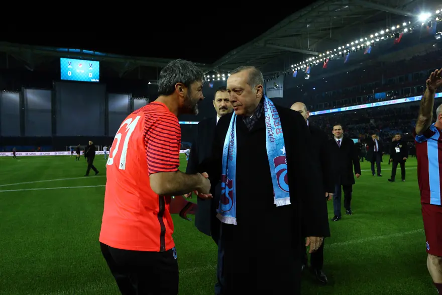 Şenol Güneş Stadı düzenlenen törenle açıldı 33