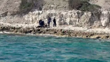 Oltasını kurtarmak için denize girdi boğularak hayatını kaybetti