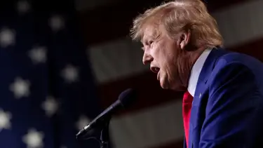 Trump'tan yeni gaf: Obama ile Biden'ı karıştırdı