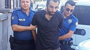 Annesi ve kardeşini dövdü, evdeki 4 kediyi öldürdü