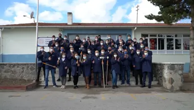 Sabancı'dan Cumhuriyet seferberliği: Gönüllüler okul yeniledi