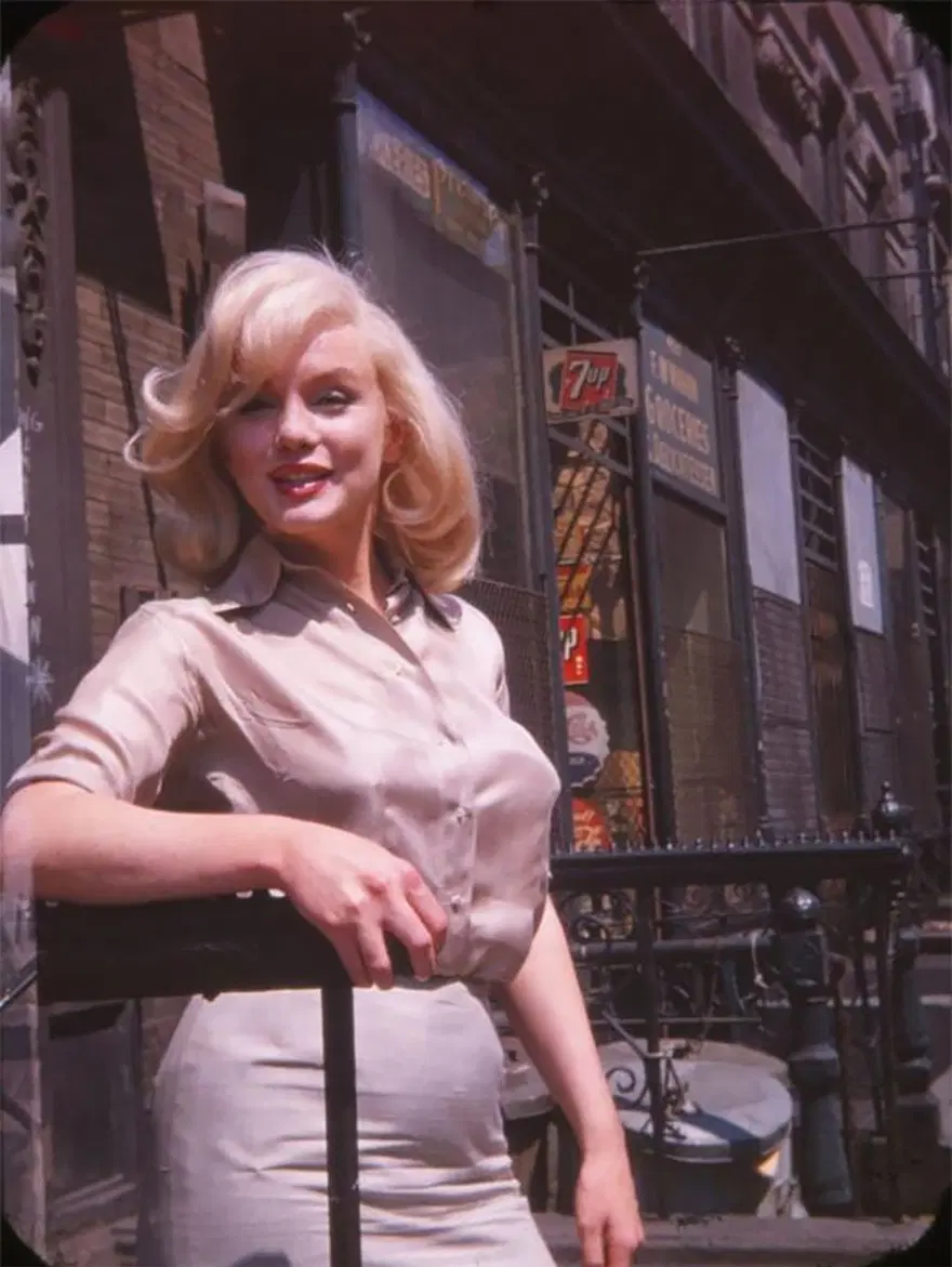 Marilyn Monroe’nun daha önce görülmemiş fotoğrafları ortaya çıktı (Reklam ve hamilelik fotoğrafları) 3