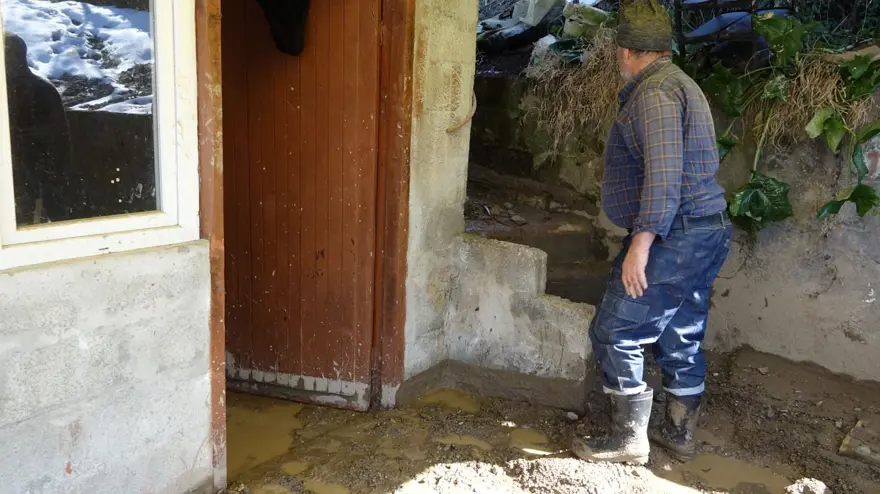 18 ev tahliye edildi: İftar saatinde yaşadıklarını kıyamete benzettiler 4