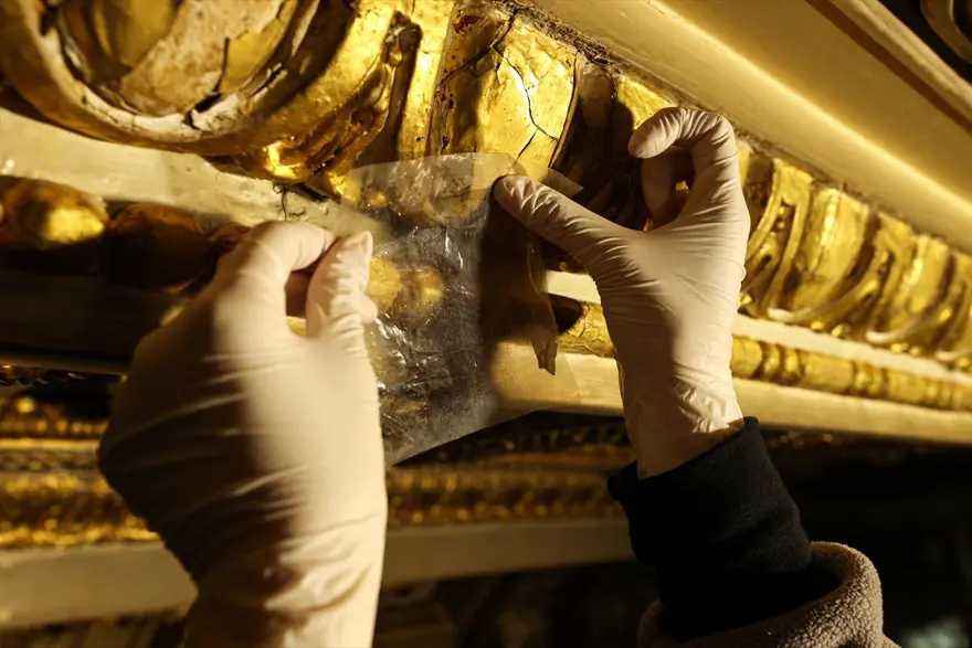 Dolmabahçe Sarayı Süfera Salonu'nun restorasyonu devam ediyor 12 Dolmabahçe Sarayı Süfera Salonu'nun restorasyonu devam ediyor 12