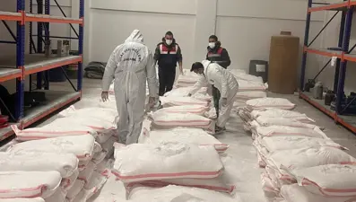 Bebek pudrasına karıştırılmış 250 kilo metamfetamin ele geçirildi