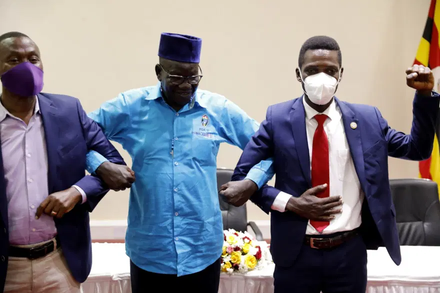 Uganda, Covid-19 pandemisi ve polis şiddetinin gölgesinde seçime gidiyor: Gençlerin umudu pop yıldızı başkan adayı 10