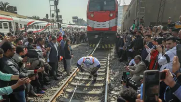 Oruçlu haliyle 279 tonluk treni çekti