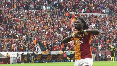 Gomis sessizliğini bozdu: Önceliğim Galatasaray'da kalmaktı, paraya ihtiyaçları vardı ve beni satmak istediler