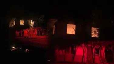 500 lira için kiracısını öldürdü, evi yandı