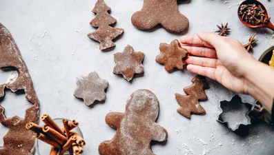 Doğum günleri ve beş çayı için şekilli kakaolu kurabiye tarifi