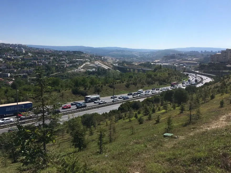 Bayram dönüşü trafik yoğunluğu 26