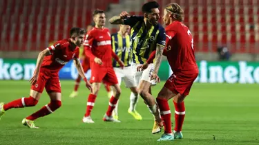 Fenerbahçe'den Antwerp deplasmanında 3 gollü galibiyet (UEFA Avrupa Ligi)