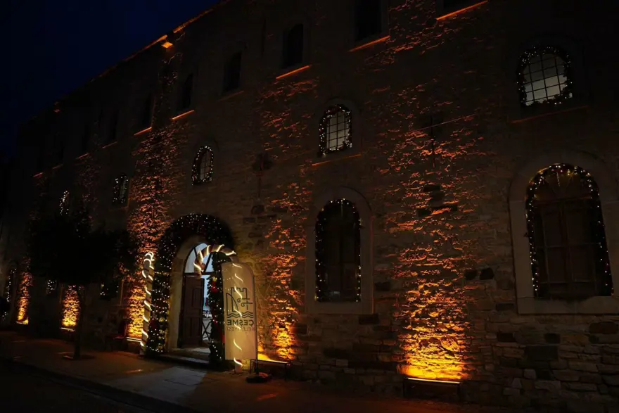 Yılbaşına sayılı günler kala Çeşme otellerinde yoğunluk 