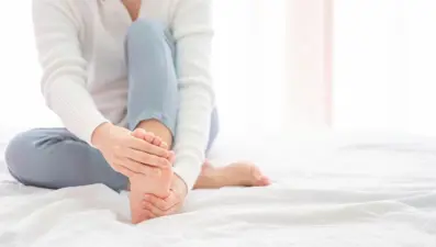 Polinöropati nedir, neden olur? Polinöropati belirtileri nelerdir, tedavisi nasıl yapılır?