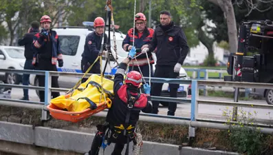 İzmir'de derede erkek cesedi