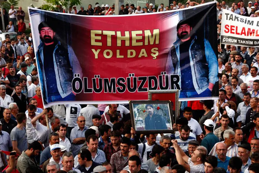 Ethem Sarısülük toprağa verildi 2