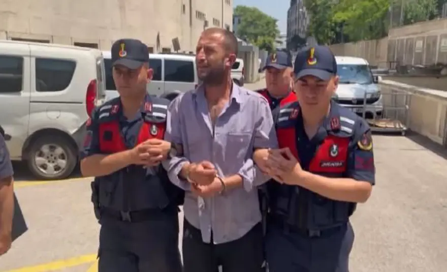 "ÇÖPLÜĞÜ YAKMAK İSTEDİM" 2