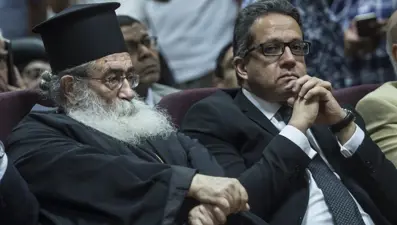 Rahipler manastırı bastı: "Başpiskoposun hayatı tehlikede"