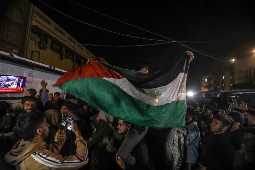 İsrail ve Hamas arasında anlaşma: Gazze'de sevinç gösterileri 13