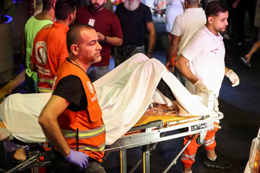 İsrail çağrı cihazlarını patlattı: Hizbullah üyeleri hedef alındı, 12 kişi öldü 8