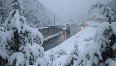 Bugün (21 Aralık) okullar tatil mi, nerelerde okullar tatil? İşte kar nedeniyle tatil edilen okullar