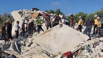 Rusya'nın İdlib'e düzenlediği hava saldırısında 7 sivil öldü