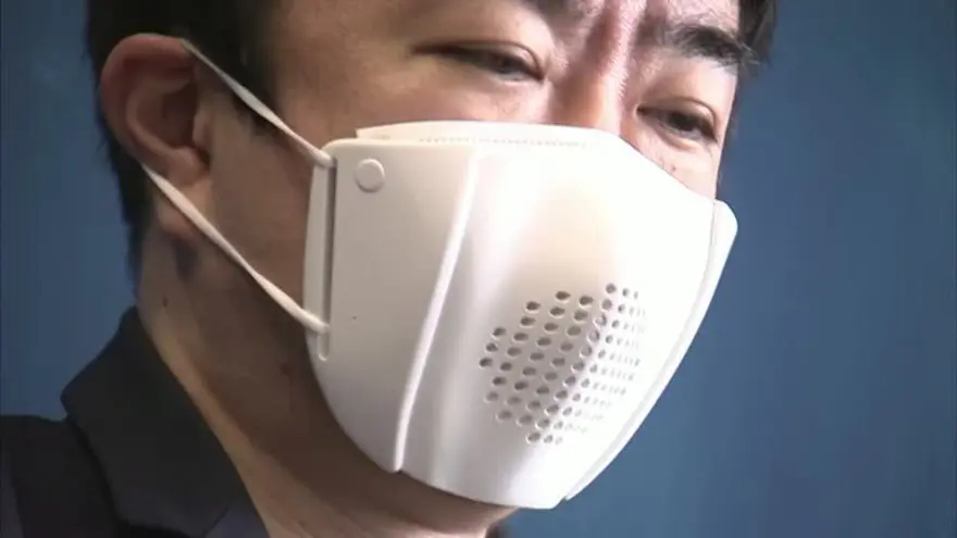 8 dilde çeviri yapabilen akıllı maske 8 dilde çeviri yapabilen akıllı maske