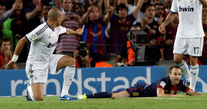 2 Ronaldo 2 Messi 11