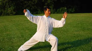 Tai-Chi dengeyi koruyor