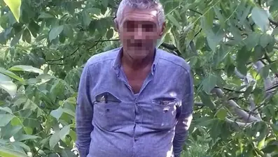 Dayısı ve yengesini öldürdü, kalp krizi geçirip can verdi