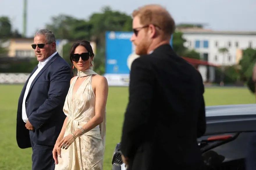 Prens Harry Amerika'da kendini "yalnız" hissediyor 3 Prens Harry Amerika'da kendini "yalnız" hissediyor 3