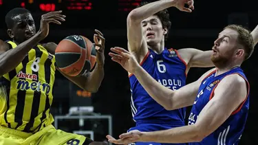 Anadolu Efes garantiledi Fenerbahçe iyice zora soktu!