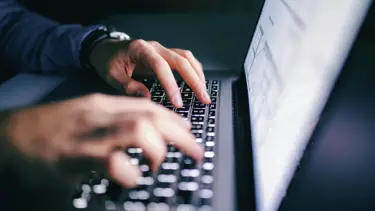 Ticaret Bakanlığı'ndan tatil rezervasyonu uyarısı