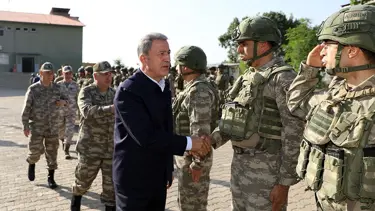 Savunma Bakanı Akar'dan hudut denetimi